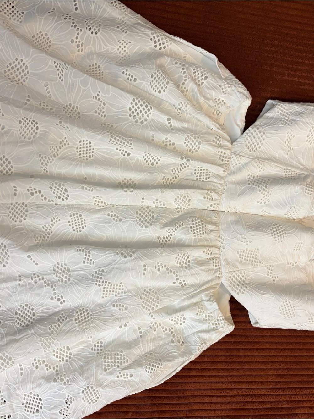 Milly Cream Eyelet Lace Spaghetti Strap Top - Picture 6 of 8